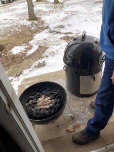 Phase Two of Project #swineapple begins! First step is to get the smoker going. Note the improvised windbreak because it’s freezing here! 🐷🍍 https://t.co/k2eKszXDsi