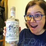 My @wildspiritdistillingco gin just turned up! Okay, Monday, you’re doing your best. You’re all right. ❤️🍸 (Thanks @i386!!) https://t.co/7baZBjqRYO https://t.co/Fevp19qDqo