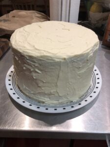 Because why wouldn’t you bake a Quarantine Celebration Carrot Cake the size of your head? 😂❤️🥕🍰 https://t.co/SGeyoyFJns