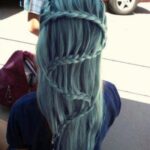 RT @tammybutow: This is the greatest hair of all time <3 having blue hair was fun. http://t.co/lVEKQZV1 // That's AWESOME.