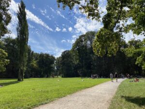 Es war ein wunderschöner Tag im Englischen Garten. ❤️🌸🌳 https://t.co/T0Pn1YiZt0