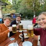 Australians at the biergarten. 🍻🇦🇺🇩🇪 https://t.co/aWRyWmFXzx https://t.co/bGrAkfhrsv