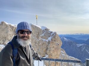 Blog post: Zugspitze - the top of Germany! I suspect with next week’s “light lockdown” taking effect, this is going to be the last pleasure travel for us for quite a while… 🏔❄️ https://t.co/MQURuoDuRy https://t.co/hsi8tGgDV5