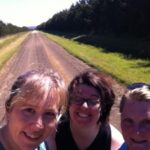 Lost on a dirt road with @mrs_sockvictim and @knitabulous. Waiting for the cavalry to rescue us! http://t.co/xUahwG3E