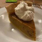 Butternut Pumpkin Pie. I couldn’t find canned pumpkin so I roasted my own. (Used store-bought pastry though.) Really really good! https://t.co/hbiM7DOvYI