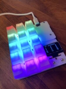 Blog post: My experience so far with duckyPad, the DIY mechanical macropad. (Who needs a Stream Deck?!) https://t.co/aF3cZWethN https://t.co/A9udYZEVvo