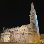 La dolce vita! We are exploring lovely Modena at night… 🇮🇹 https://t.co/P6Mj2NtHLM