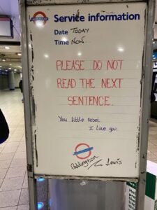 Thanks for the smile, Lewis! ❤️ @TfL https://t.co/NhdgR4wvOV