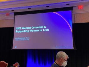 Next up is @Ana_La_Rana from @awswomencol talking about how her group is training and supporting women in LATAM to get up-to-speed on the cloud and AWS. They were able to partner with local companies to provide bootcamps for members! #awsreinvent https://t.co/fCZHPt9Pls