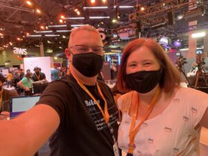 RT @ziniman: Best #reInvent outfit award goes to… @web_goddess https://t.co/8ofFwQLjND