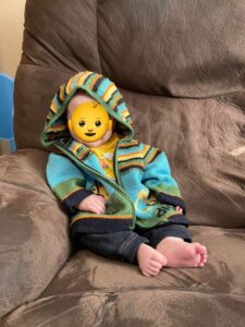 I actually managed to finish two long-gestating knitting projects in December! A cabled vest for the Snook, and an intarsia hoodie for my newest little cousin. Details on my blog and over at Rav... https://t.co/LXFa8cgwcm https://t.co/sQQP4iyev2