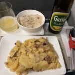 Dinner onboard the RJX262 from Munich to Budapest-Deli. We ordered on the railnet site and they delivered to our seats! 🍺🚞 @_DiningCar https://t.co/yCaki7An5T