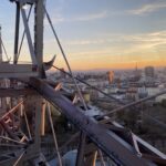 The Wiener Riesenrad (Giant Wheel) was for many years the tallest extant Ferris Wheel in the world, and featured notably in the films The Third Man, Scorpio, and (Rodd’s fave) The Living Daylights. We timed our ride perfectly for sunset! ❤️🌅🎡 https://t.co/8muApvlQWA