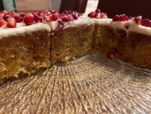 The Snook made me a beautiful homemade birthday dinner - pan pizza and a pomegranate cake. He’s the best. ❤️🍕🍰 https://t.co/ccpLDs45Bu