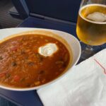 My favourite part of train trips - taking photos for @_DiningCar ! We had dinner delivered to our seats on the ICE 502 from Munich to Berlin. Fusilli Bolognese and Chili con Carne. 🍻🚄 https://t.co/2BZViVQX9a