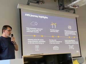 @AWSCommunityDE The shared responsibility model has been expanded to Sustainability, and AWS has made a lot of investments to global infrastructure. You can reduce the carbon footprint of your workload by moving them to @awscloud. https://t.co/FD7i9tacws