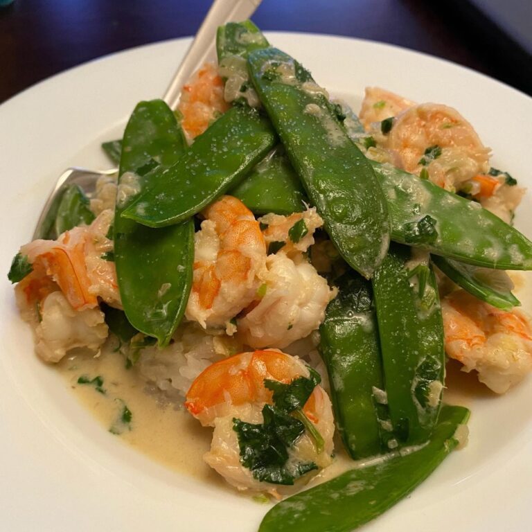 Spicy green prawn curry, courtesy of the Snook. ❤️🦐