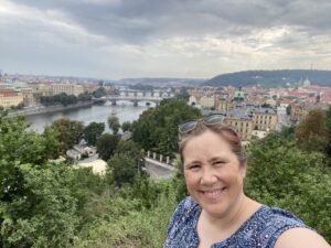 More Prague. We visited the castle today, saw beautiful things, and ate tasty food. https://t.co/inivgfBucF