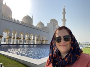 Blog post: Dubai, Australia, and Singapore! In which I explored the desert and the Grand Mosque of Abu Dhabi before our first visit home to see family and friends in 2 years. https://t.co/r7rZasIsVv https://t.co/g0hU6RAzL9