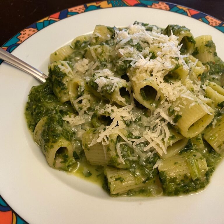 Pasta with Beans and Greens. 😍 (Recipe from @seriouseats)