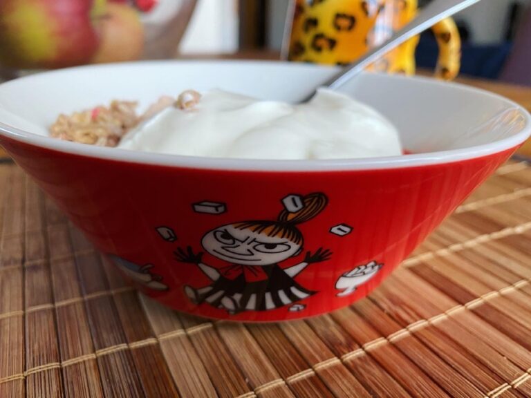 New brekkie bowl! ❤️ #littlemy @moominofficial @moominbyarabia