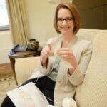 RT @JuliaGillard: Happy World Wide Knit in Public Day! #WWKIP JG http://t.co/fwwcSgJrx7