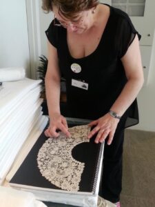 RT @KnitGuildNSW: Jen displaying a beautiful example of 150yr old, Bobbin lace & Point de Gaze needle lace. http://t.co/NawaCxesVP #knitcamp