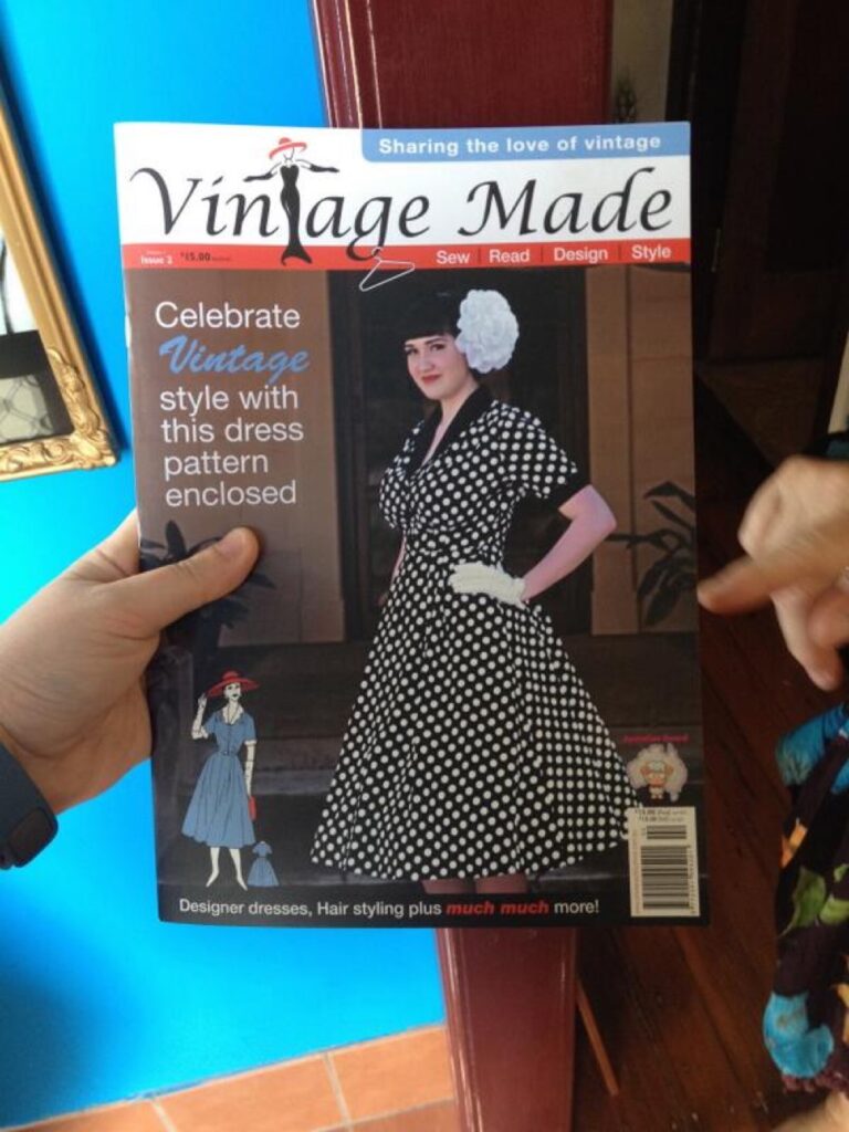 Auntie Linda had this cool Vintage Made mag. Know where to get in Sydney? @Bex_the_Femme @randomknits @ImagiNERDtive http://t.co/ZyfgIJzTZV