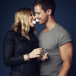 RT @Lackadazy: “@wime09: UNF RT @JarettSays: Jason. Dohring’s. Arms. #VeronicaMars http://t.co/EBnCBKaHKK http://t.co/XqcnkwxZH3” ASDFGHJJL…