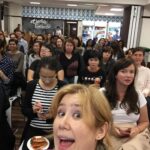 Full house at #ggdsyd tonight! (Photobombing girl geeks FTW.) http://t.co/sSwxfhVCQs