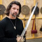 Outlander Season Finale Discussion with Ronald D. Moore | Vanity Fair http://t.co/TttdWB3PC6 http://t.co/Yfpl5LNyuM