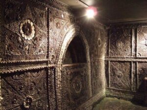 The Mystery of the Margate Shell Grotto - Neatorama http://t.co/BKVsKsTKk3 Whoa. How spooky and cool! http://t.co/umbxOP5gYk