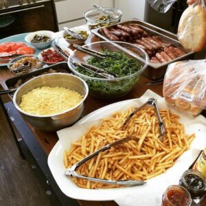 Chef @songkran_man put on an amazing American feast for the @canva Yanks! Happy Independen… http://t.co/rwGIOSnegH http://t.co/2DOBVeMyvU