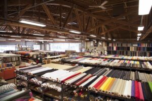 Best Chicago fabric stores for sewing projects, patterns & more - Bookmarking for next tri… http://t.co/UqnpjehndN http://t.co/gPAKGk189I