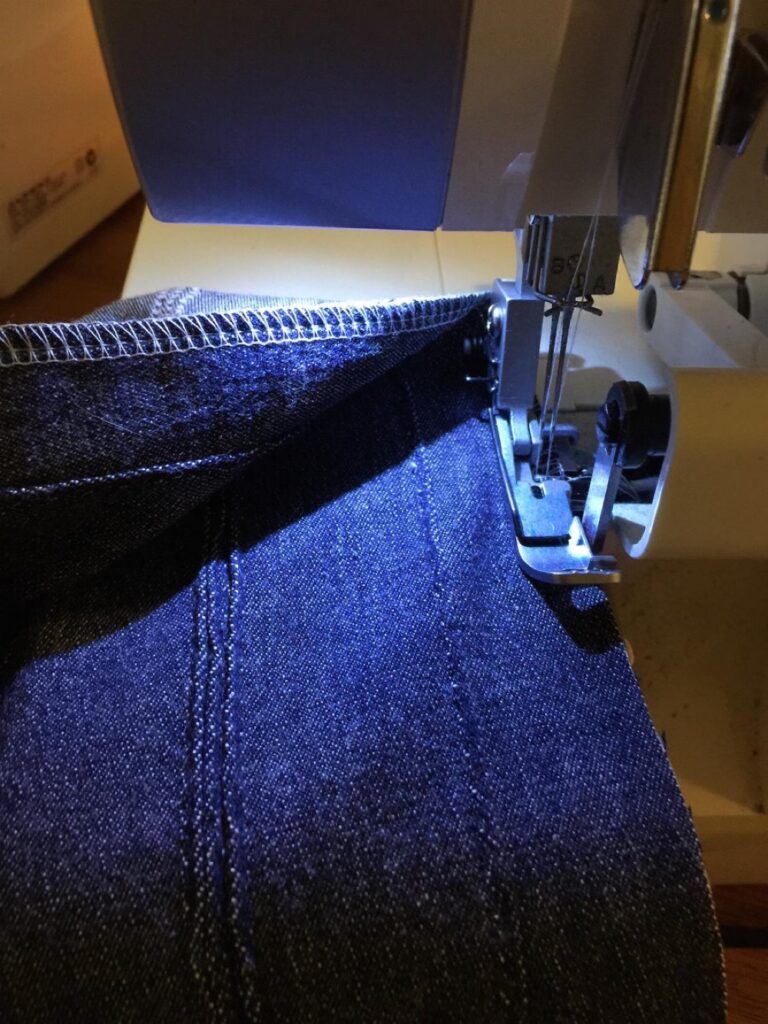 I am now addicted to overlocking. It is so satisfying. OVERLOCK ALL THE THINGS! http://t.co/jsHU2yBe8l