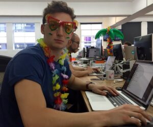 RT @poppiepack: Did someone say island office party @mattchardy @themaninblue @canva 🌴 https://t.co/Q7r7XccJJQ