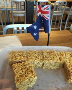 Salted Caramel Rice Krispy Treats for 'Straya Day! https://t.co/HMlMWEbdK6 https://t.co/9xPwBUe0lQ