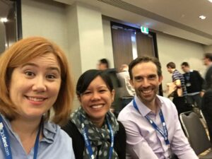 Managed a quick #speakerselfie with @daphnechong and @thepaulrayner! #yowwest16 https://t.co/wz1IcxiJFc