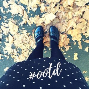 Autumn = tights. #ootd https://t.co/ugM89PAaDN https://t.co/AMTYG2NCbq