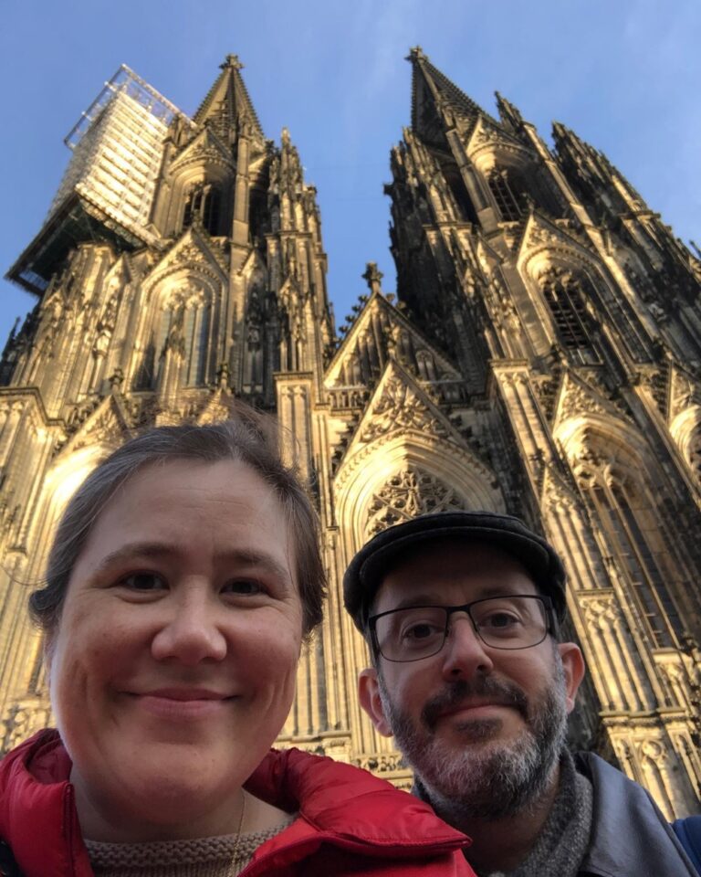 Spent our last afternoon in Köln visiting the Dom and the harbour Christmas market. (I was last in Köln 25 years ago as a student!!)