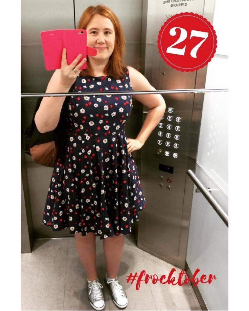 #frocktober day 27: retro dress, made by me! On location in @thethinkmill lift. 😂 https://t.co/xJtcem3dLf https://t.co/a6H2nztE1o