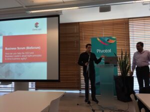 Kicking off Tuesday Tech Talk at @pivotallabs with Suresh from @corelogicau. https://t.co/hvRVDX5MUy