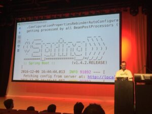 ASCII art is important. 😂 @starbuxman @cloudnativejava @springboot #yow16 https://t.co/AQfQ0bETYo