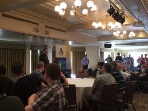 Listening to sponsors from HP and IBM kick things off at the #lca2017 networking breakfast! https://t.co/OkkEqjPwaF