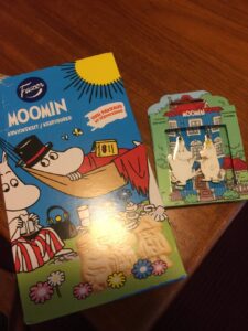 TFW your friend gives you a @MoominOfficial gift. (Thank you @azadehkhojandi!!) https://t.co/7T1LNj3RED