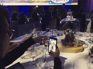 Watching @babyimhungryy capture the perfect shot. #hiltonsydneyevents https://t.co/xcO2v6ifrx https://t.co/6nlKExzDhY