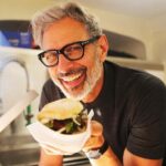 RT @tylerfbradley: ⚪️ single ⚪️ taken 🔘 in a relationship with this picture of jeff goldblum working a food truck https://t.co/KJopILR8wG