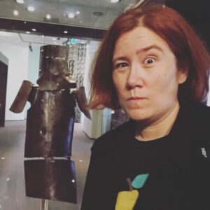 A quick visit to see Ned's armour and indulge my inner bushranger. #realdeal https://t.co/Ln4puzsbM4 https://t.co/hUuWsrfrqn