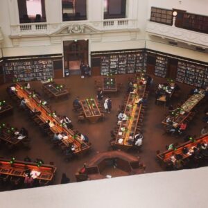 A breathtaking library on a beautiful winter's day. https://t.co/3xqfsr3bVM https://t.co/EQrVRyXiW7