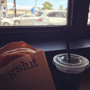 Cheeseburger, cold brew, and people watching in Venice... https://t.co/66SDSr9cH7 https://t.co/bbD8pzjZbC